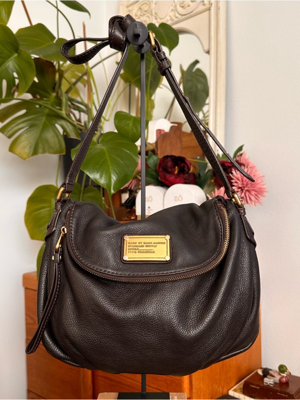 Marc Jacobs dark brown Leather Shoulder Bag with Gold Plaque